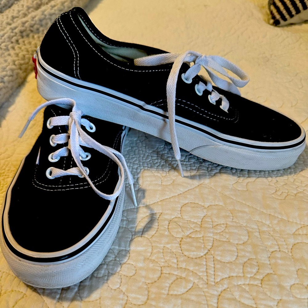 Vans women’s sneakers